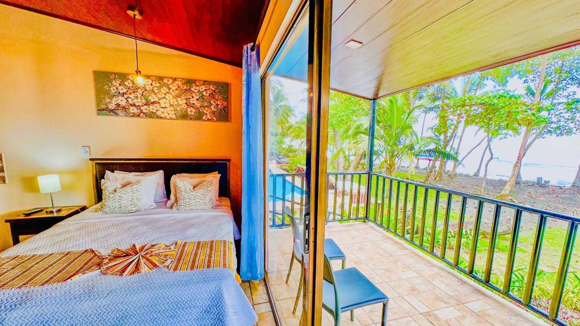 Hotel Beachfront Vista Hermosa Jaco Exterior photo