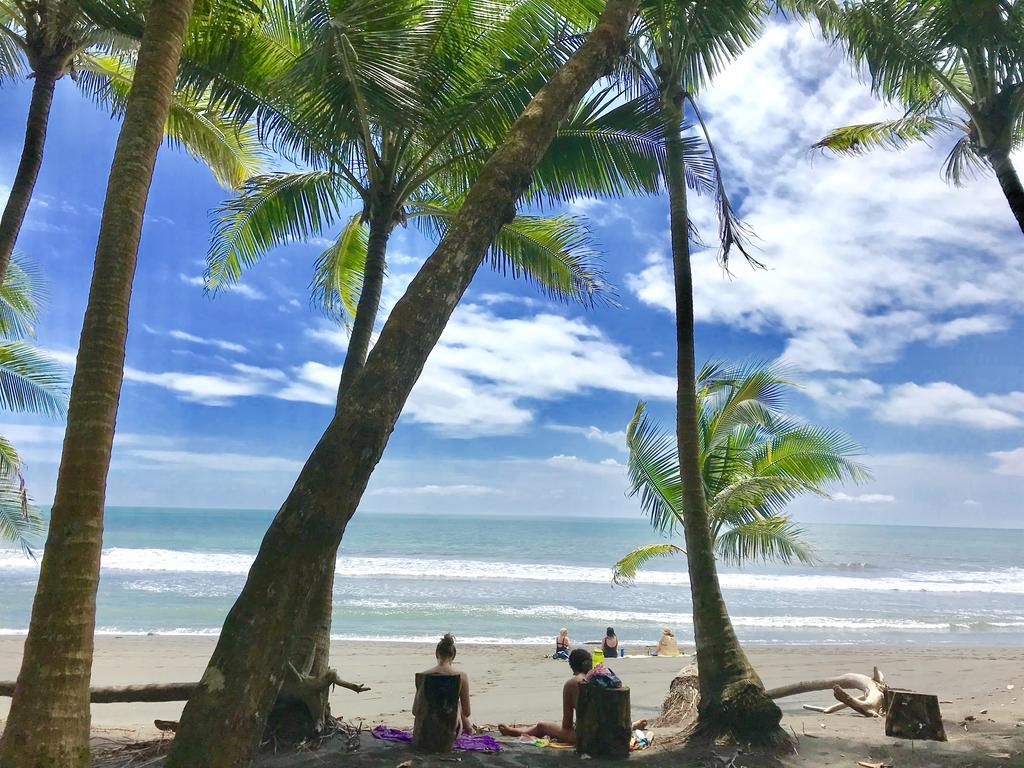 Hotel Beachfront Vista Hermosa Jaco Exterior photo